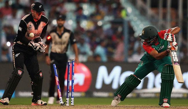 New Zealand crush Bangladesh, top Group 2 in WT20