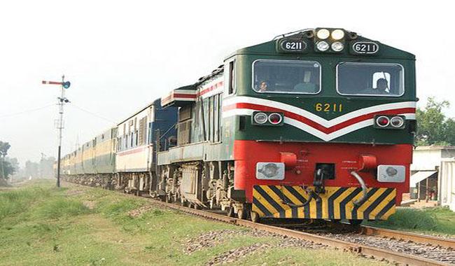Pakistan Railways announces reduction in fares up to 10-25 percent