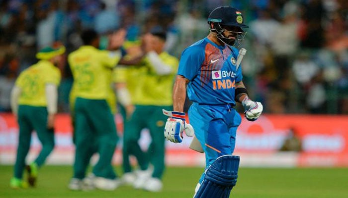 South Africa restrict India to 134-9 in third T20