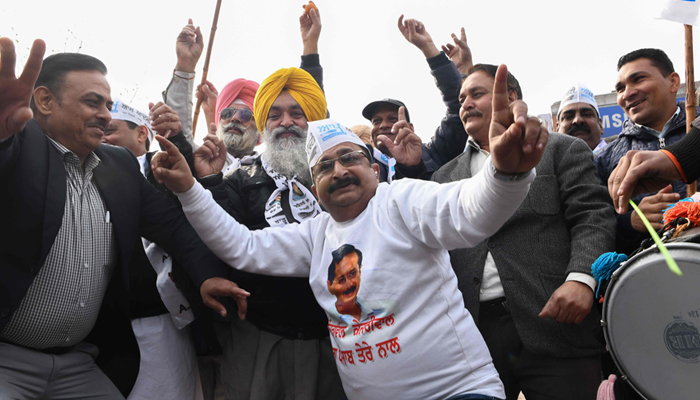 Defeat On The Horizon For Modi S Party In Key Delhi Election As Aap Rules Delhi party on wn network delivers the latest videos and editable pages for news & events, including entertainment, music, sports, science and more, sign up and share your playlists. party in key delhi election as aap rules