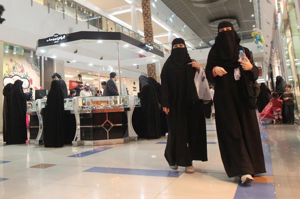 Women shop at Al-Hayatt mall in Riyadh, February 15, 2012. Single men are not allowed into the mall, which is accessible only to families and single women. REUTERS/