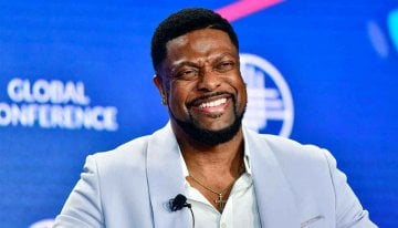 'Rush Hour' actor Chris Tucker surprises fans in photos with Jeffrey