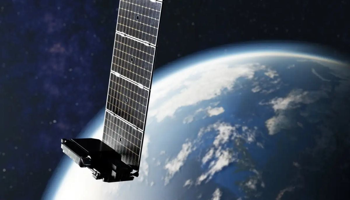  Starlink lowers 4,400 satellites to reduce collision risks