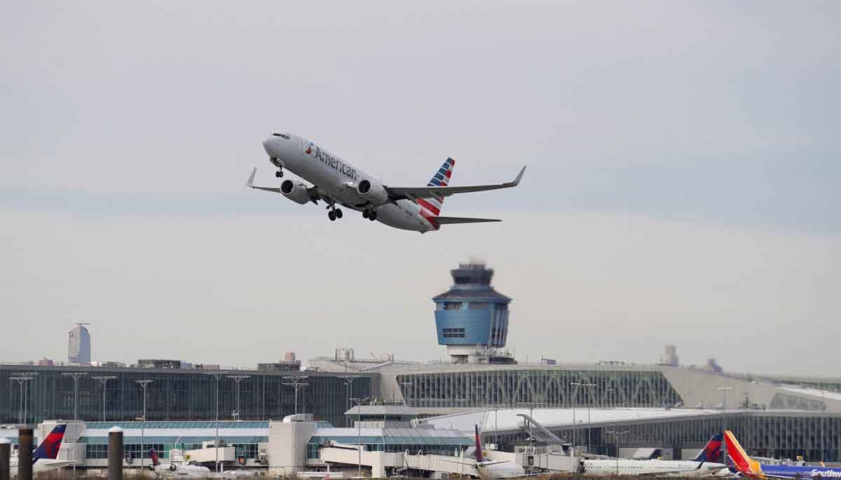 Flight chaos as US attacks Venezuela