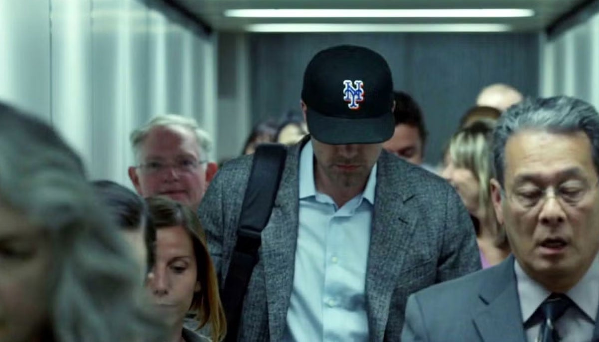 Ben Affleck puts loyalty to sports team over director’s decision 