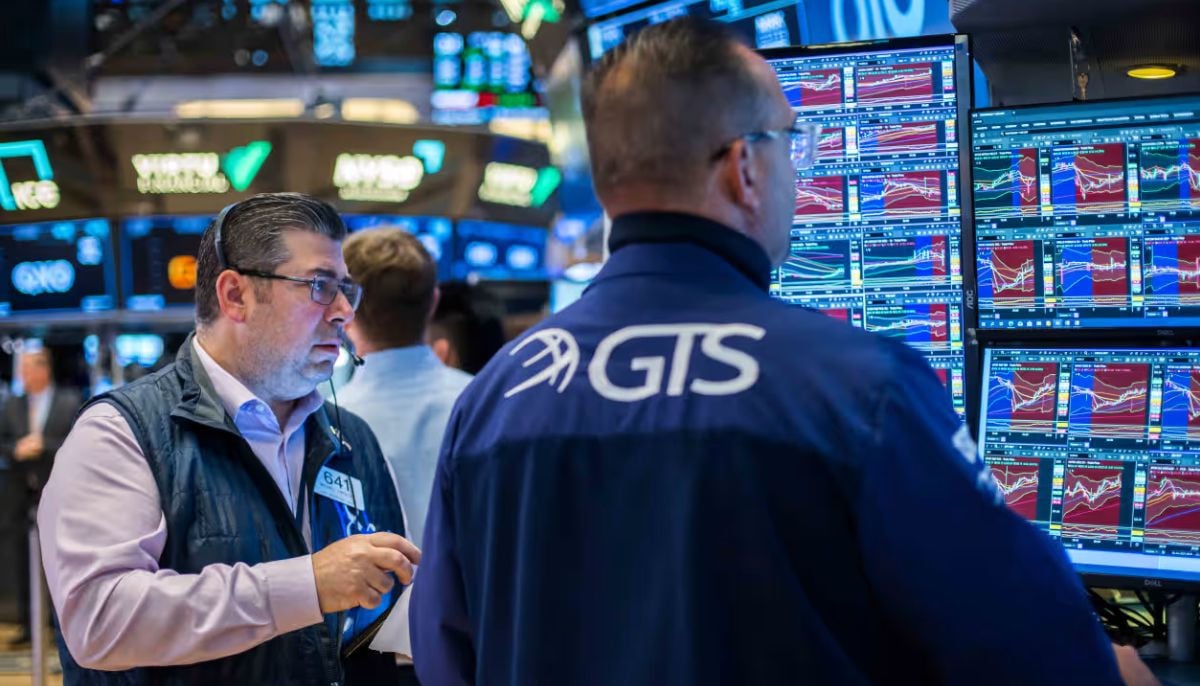 Heavy snowfall forces cancellation of 140 flights at Paris airports 