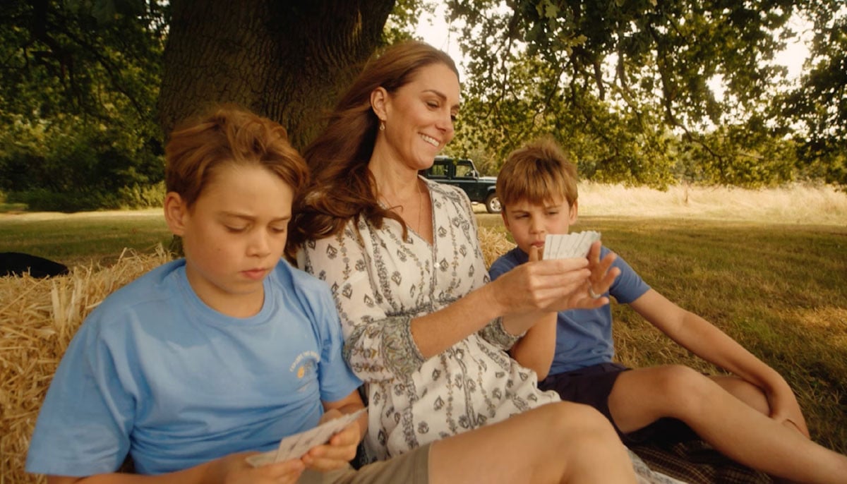 How are Prince William and Kate Middleton's kids helping local community?   