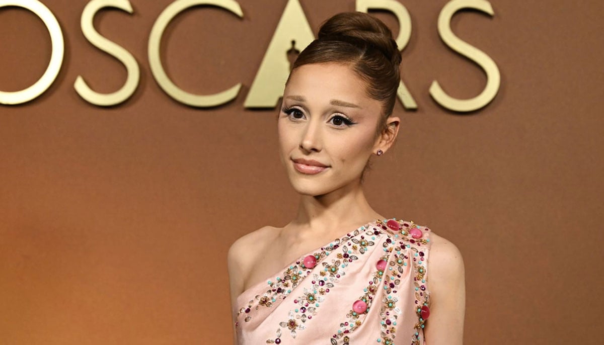 Ariana Grande teases mysterious new project