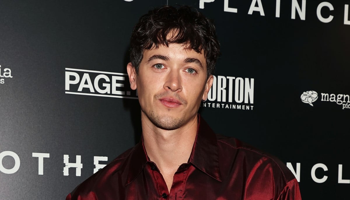 Tom Blyth shares his two cents on the importance of rom coms