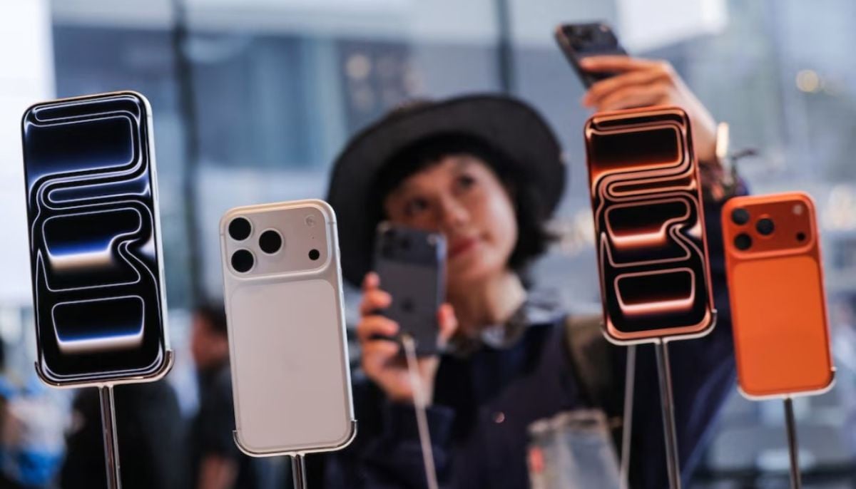 Apple tops global smartphone market in 2025, says report