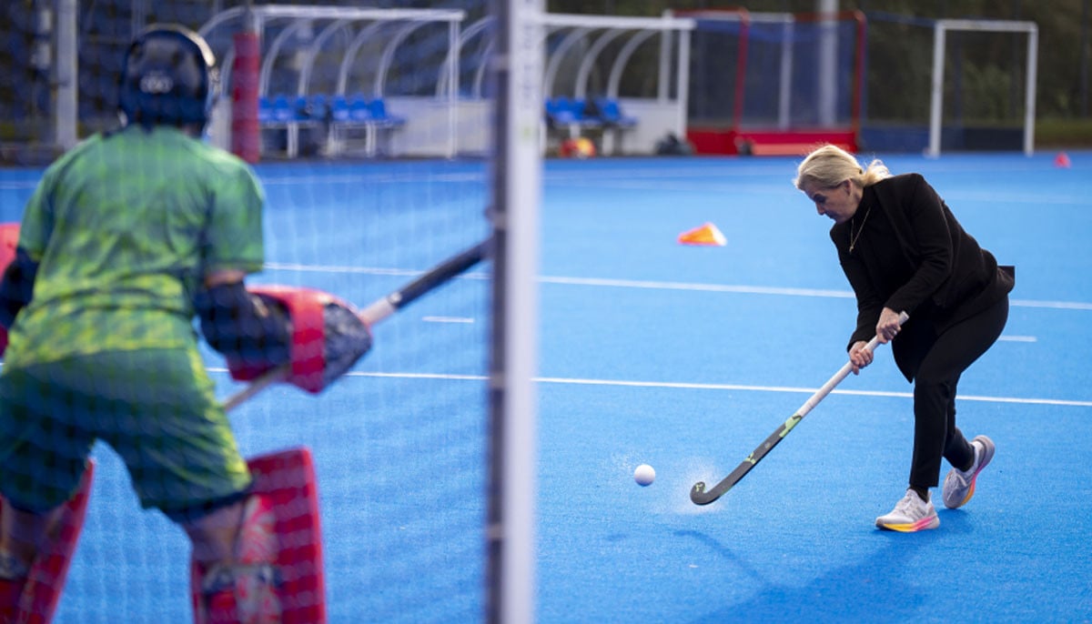 Duchess Sophie joins England and GB Hockey training sessions