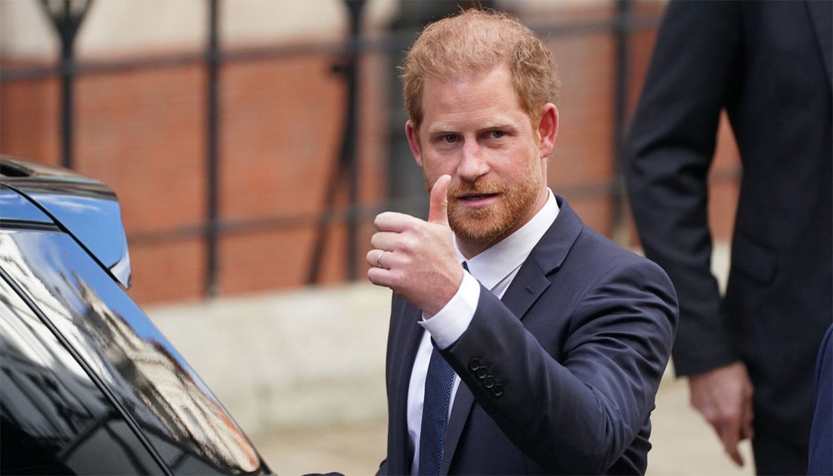 Royal expert shares video of Prince Harry as Duke arrives at court