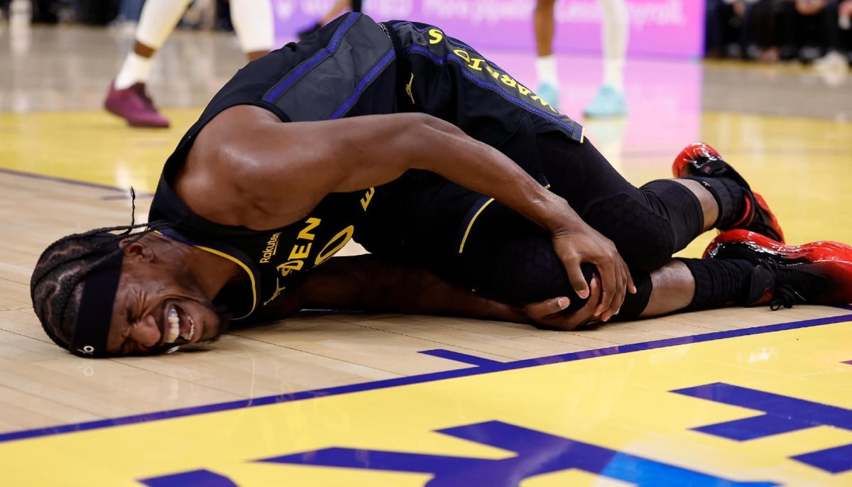 Jimmy Butler: Warriors star awaits MRI results after knee injury 