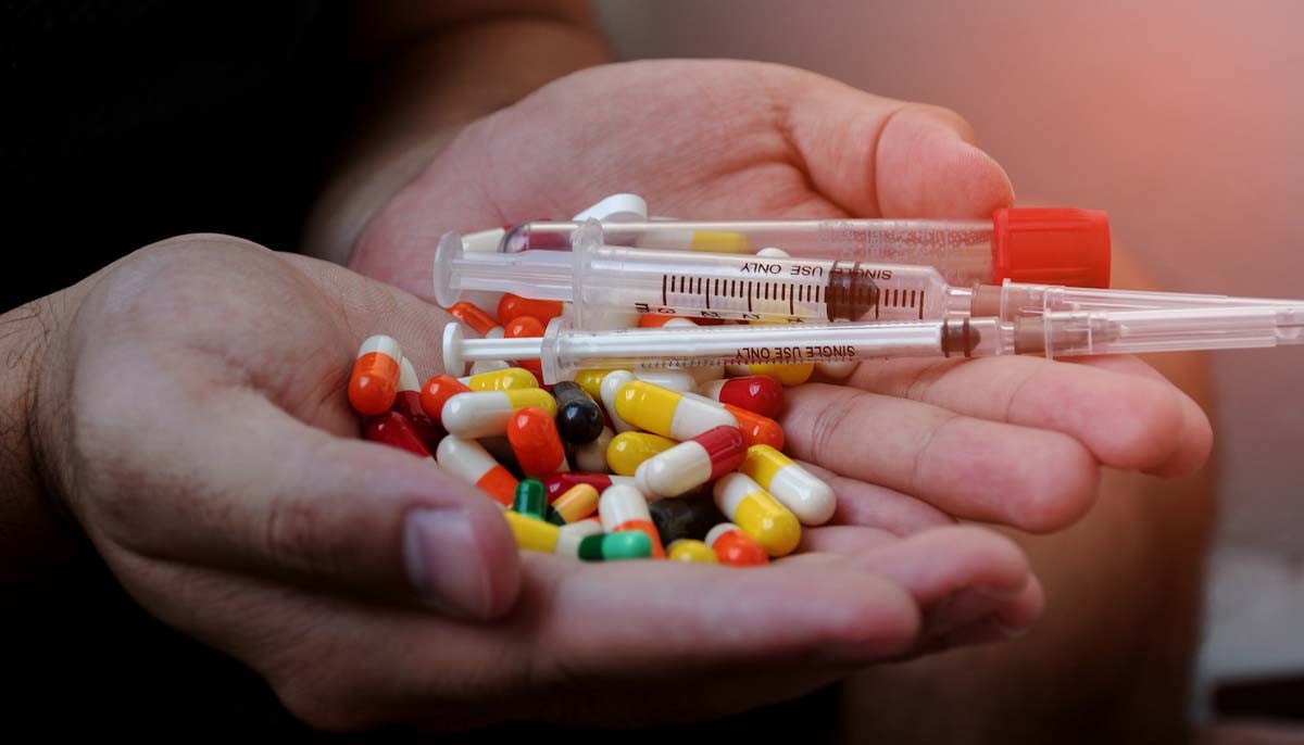 5 highly effective yet addictive opioid painkillers