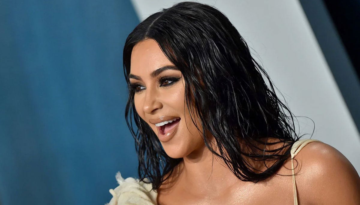 Kim Kardashian raves about another brand after Ye’s Yeezy 