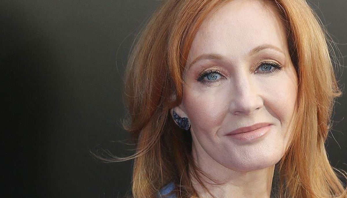 J.K. Rowling sets the record straight on Jeffrey Epstein's invitation   