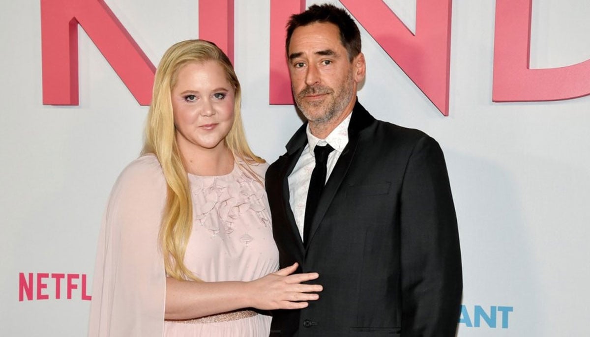 Amy Schumer explains why her sudden photo surge is ‘not a cry for help’