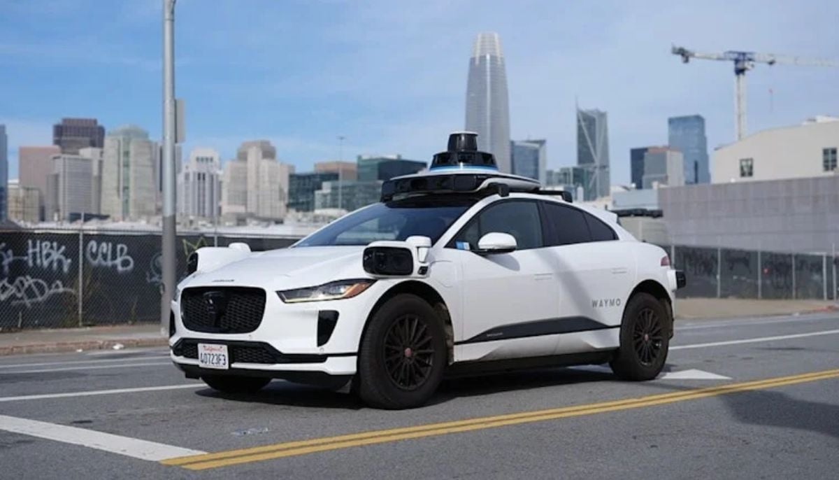 Waymo trains robotaxis in virtual cities using DeepMind’s Genie 3