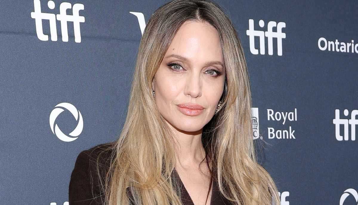 Why Angelina Jolie loves her 'scars' following double mastectomy