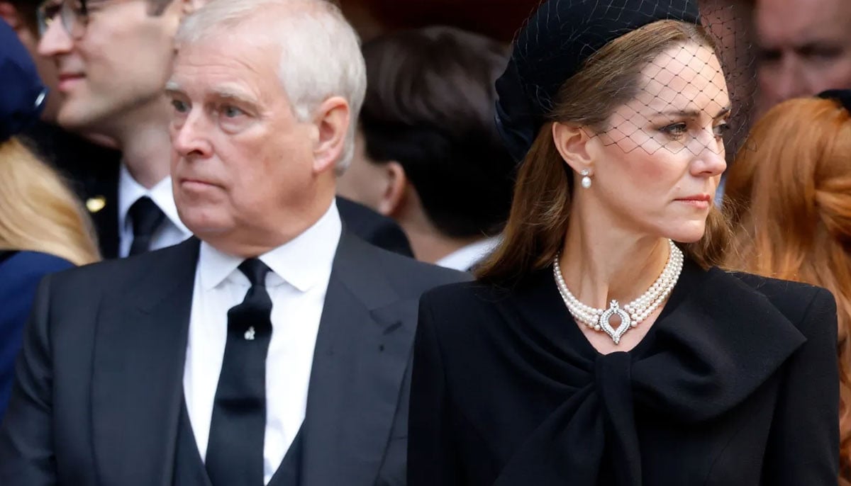 Royal expert reveals 'best option' Kate Middleton adopts in Andrew scandal
