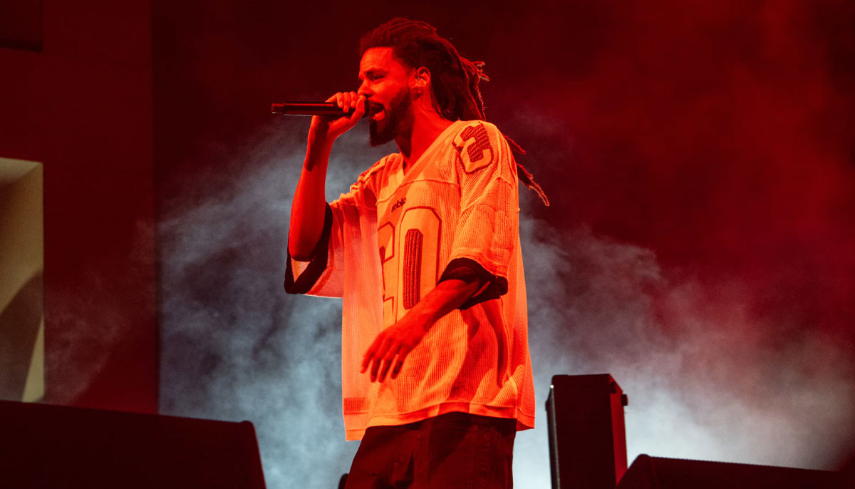 J. Cole announces globe-trotting ‘The Fall-Off’ tour J. Cole announces globe-trotting ‘The Fall-Off’ tour