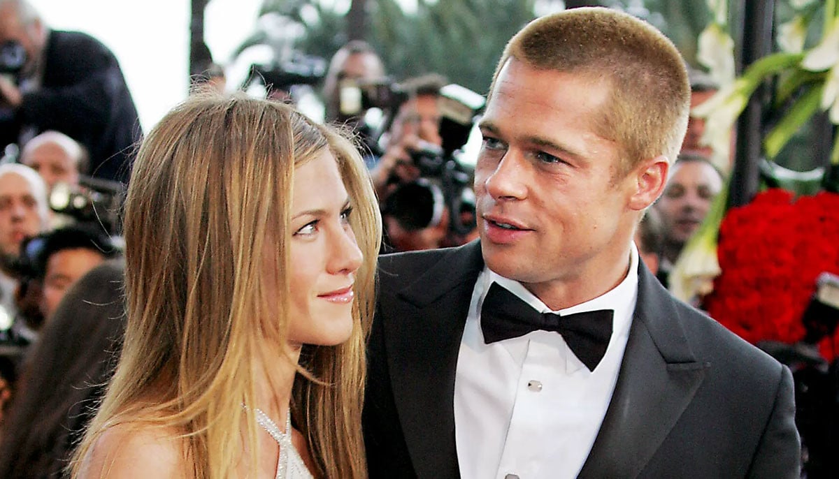 Brad Pitt shadow looms as Jennifer Aniston focuses on new romance Brad Pitt shadow looms as Jennifer Aniston focuses on new romance