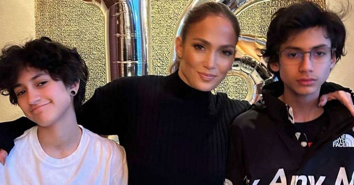 Jennifer Lopez gets emotional as twins Max and Emme turn 18