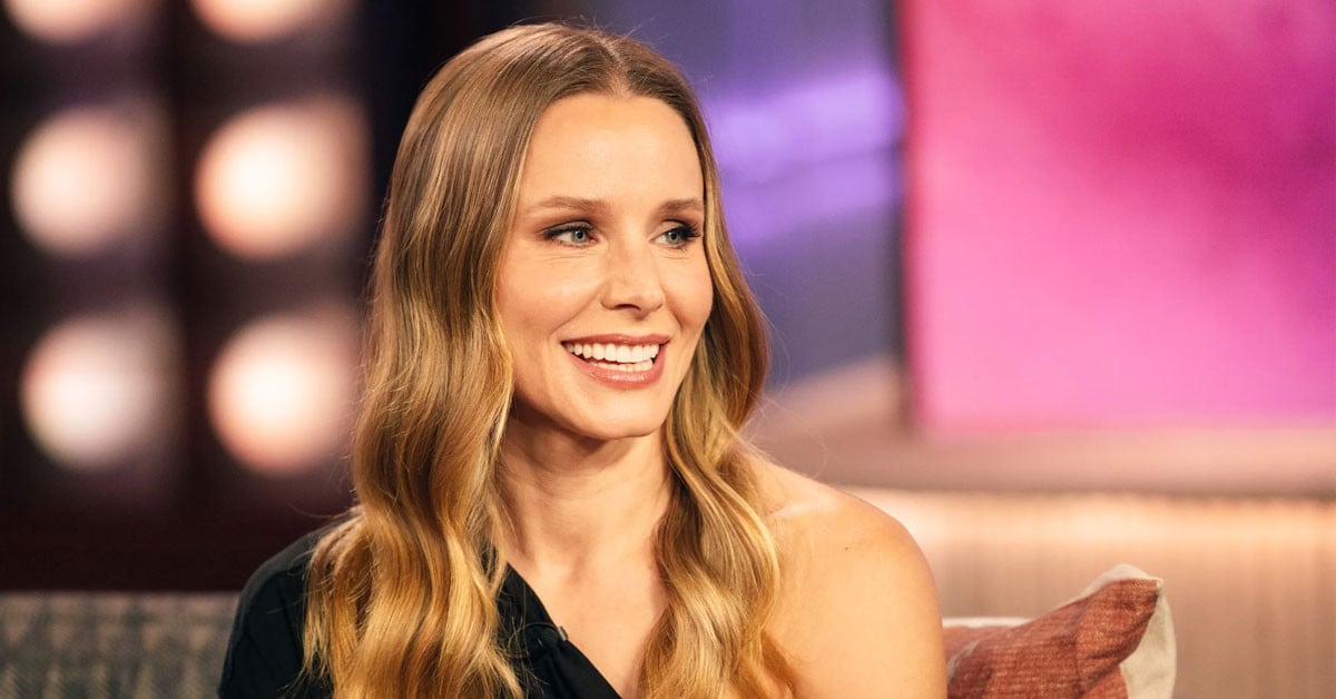 Kristen Bell reveals why she secretly loves hosting awards shows: 'Lift the curtain a little bit'