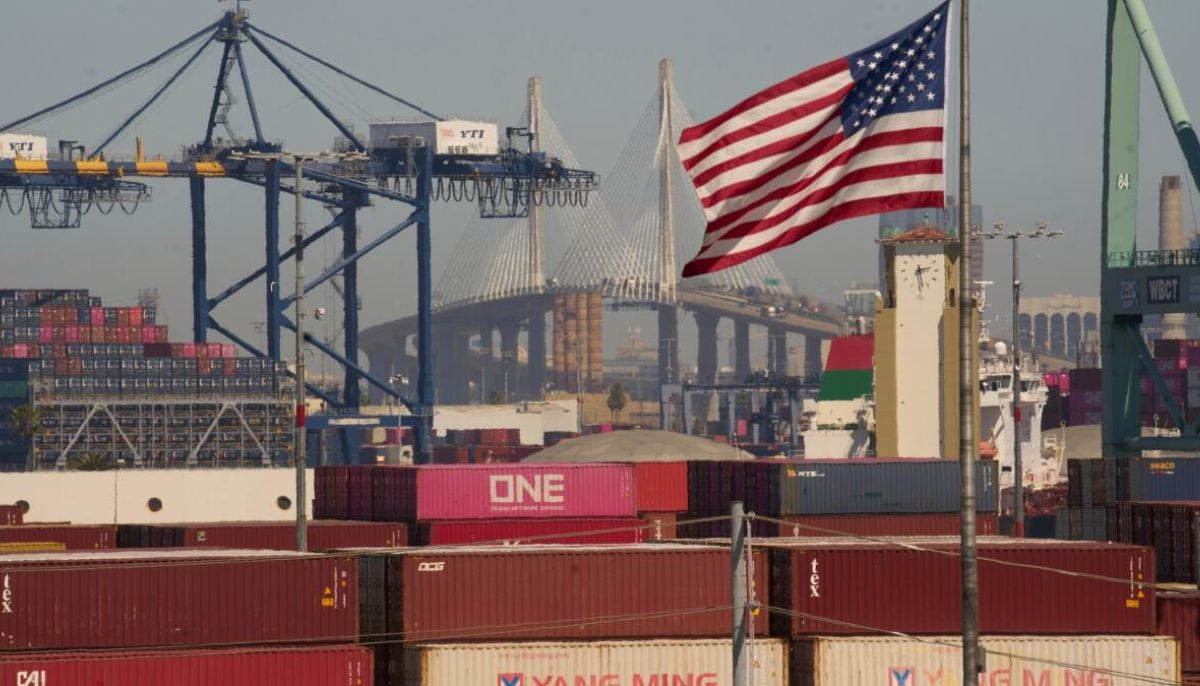 Trump’s tariff plan: 10 percent rate takes effect despite 15 percent announcement following Supreme Court ruling 