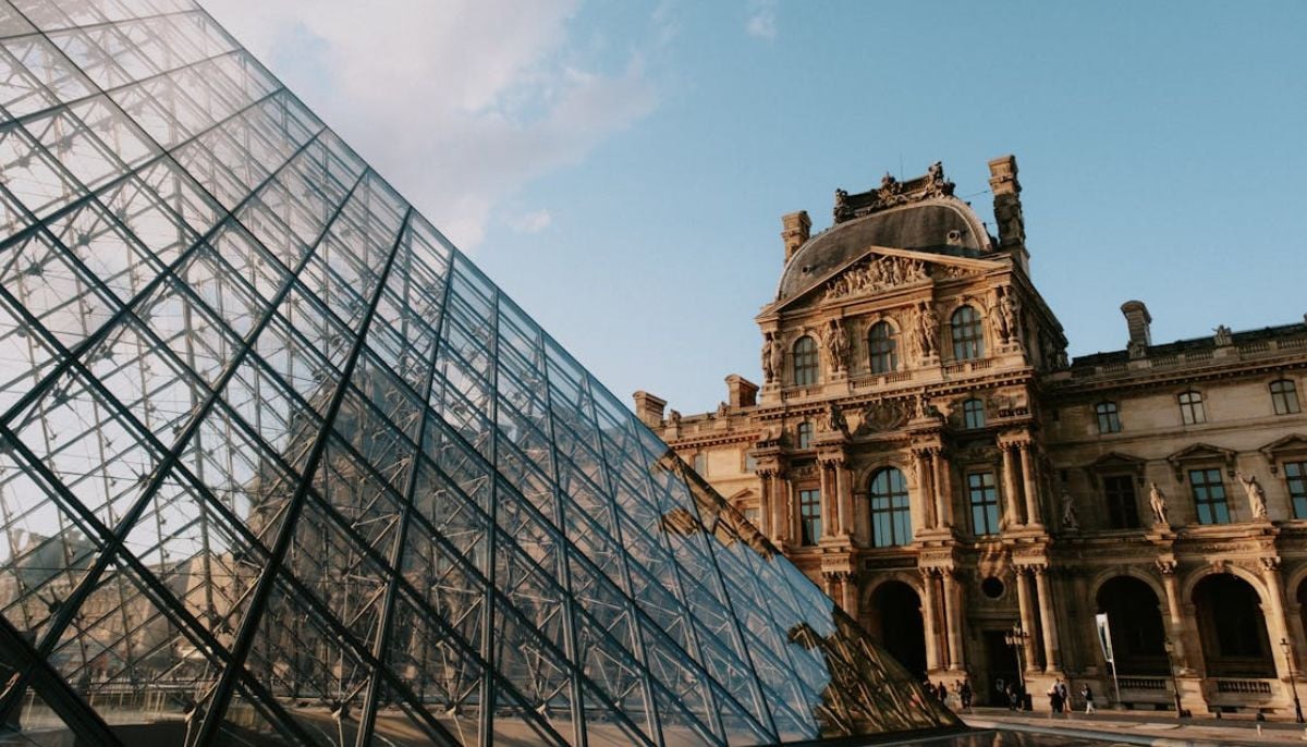 Louvre museum director resigns after $104m crown jewels theft