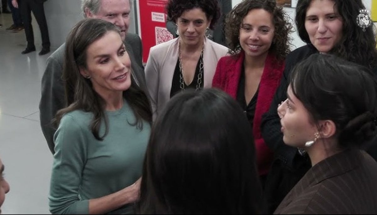 Queen Letizia joins youth ceremony as Felipe leads historic milestone