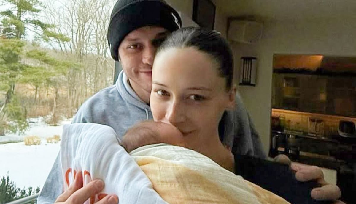 Pete Davidson's baby mommy Elsie Hewitt reveals why she 'hated' being pregnant