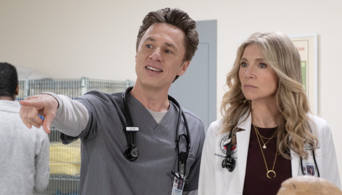 Zach Braff, Sarah Chalke explain J.D. and Elliot twist in 'Scrubs' revival