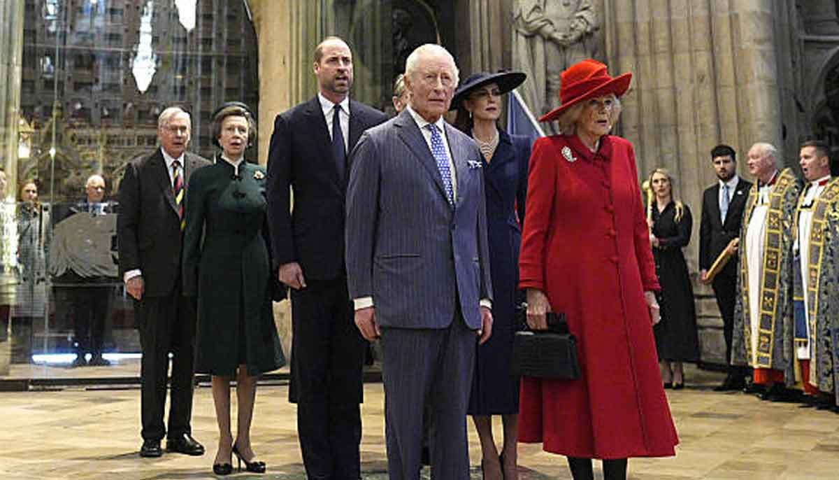 Princess Anne snubs Camilla as King, Kate, and William look on 