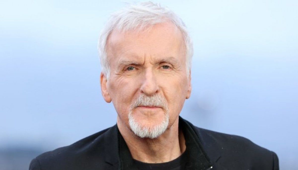 James Cameron fawns his friendship with Sigourney Weaver 