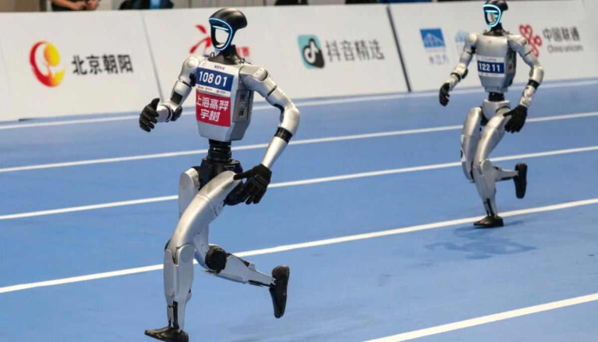 Humanoid robots completed first test run for half marathon 2026