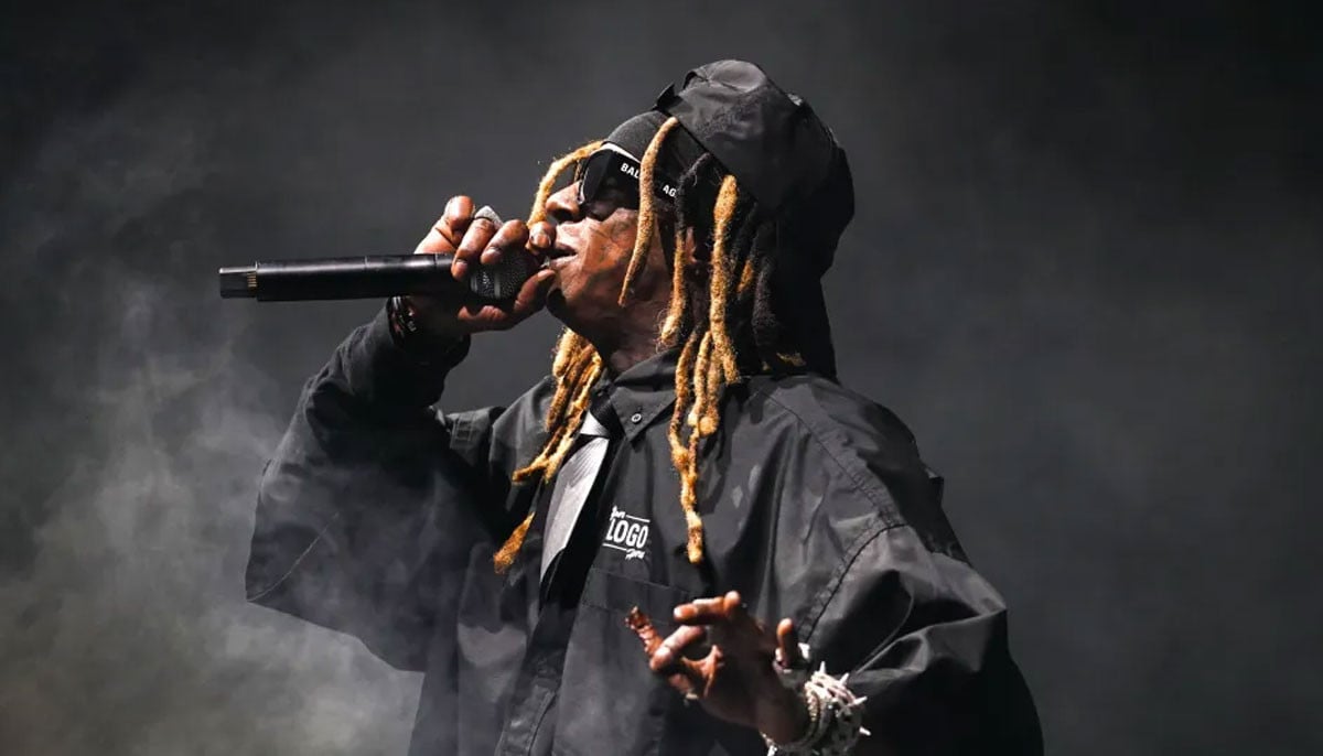 Lil Wayne expands 'Tha Carter' 20th-anniversary tour and fans share priceless reactions