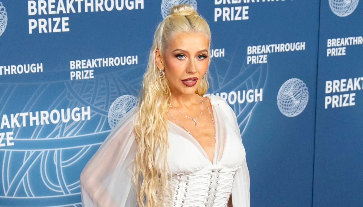 Christina Aguilera sparks outrage with Mexico remarks at her show