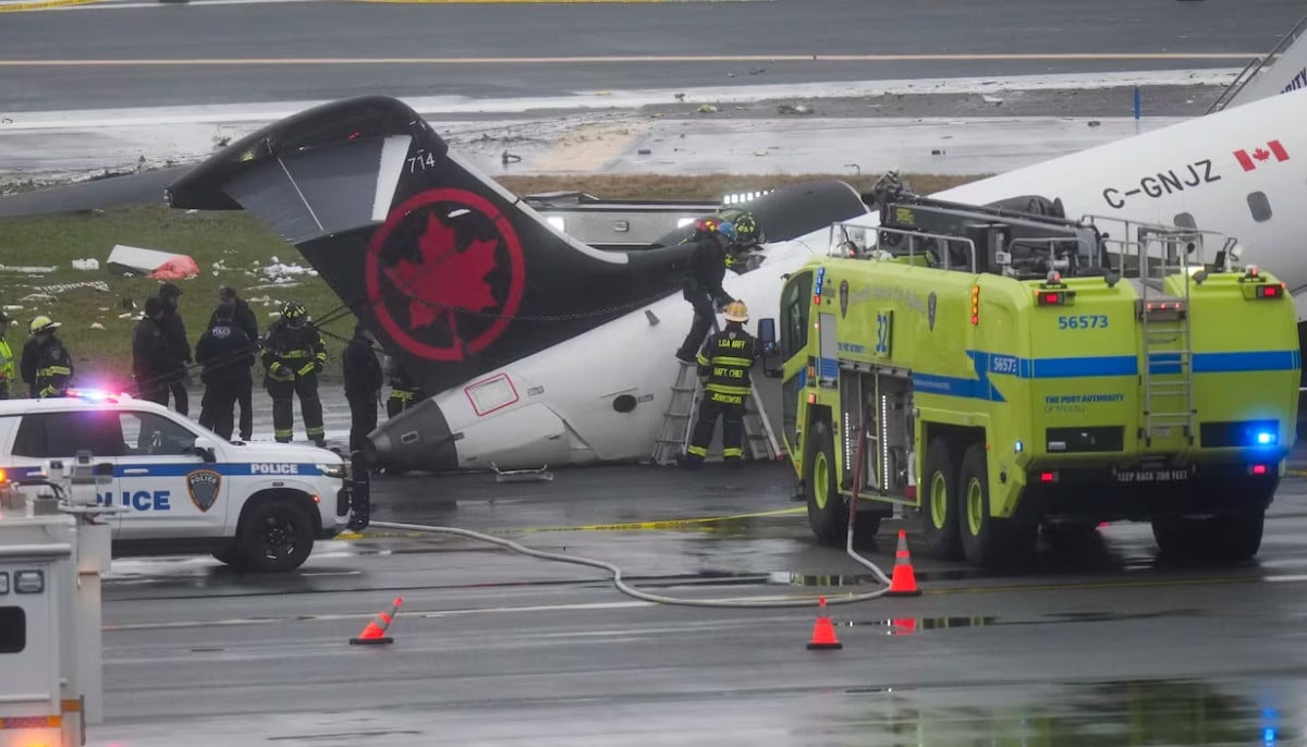 Who were Mackenzie Gunther and Antoine Forest, the pilots killed in Air Canada crash at LaGuardia?