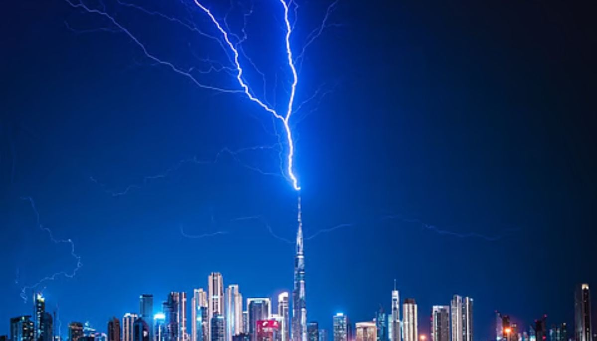 Intense lightning and thunderstorms light up UAE skies amid heavy rainfall