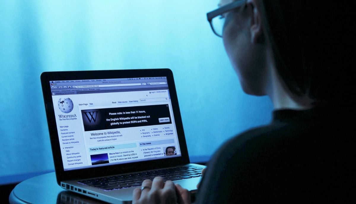 Wikipedia bans AI-generated content with limited exceptions