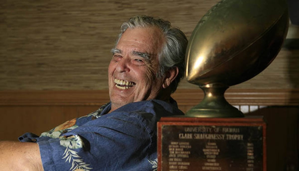 Larry Price, longtime Hawaii football coach, dies aged 90