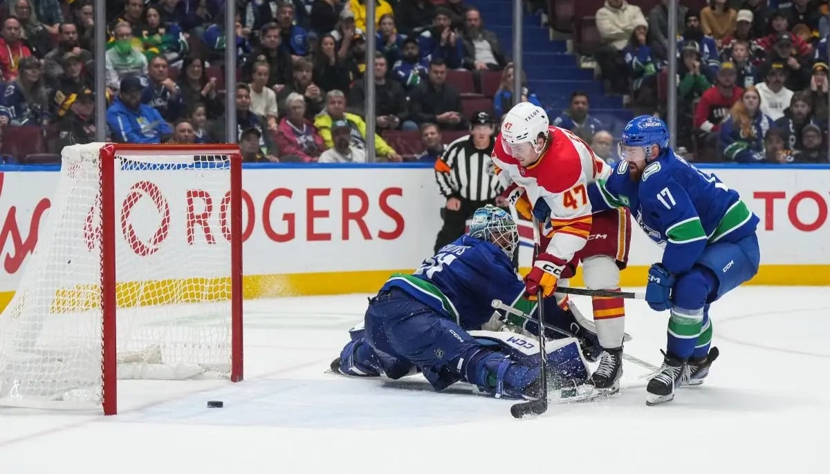 Canucks vs Flames: Calgary powers past Vancouver with big second period in 7-3 win