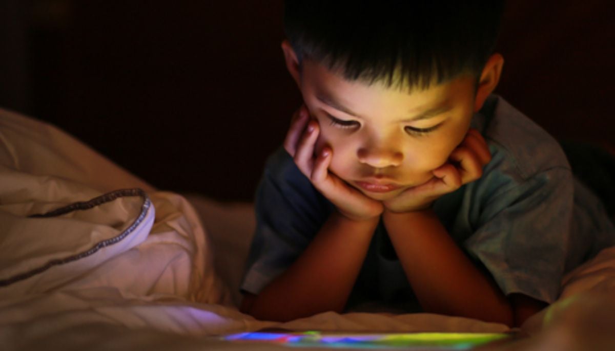 What screens do to a toddler’s brain: The science explained