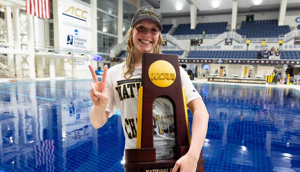 Claire Curzan shortlisted for Honda Sport Award after dominant NCAA season