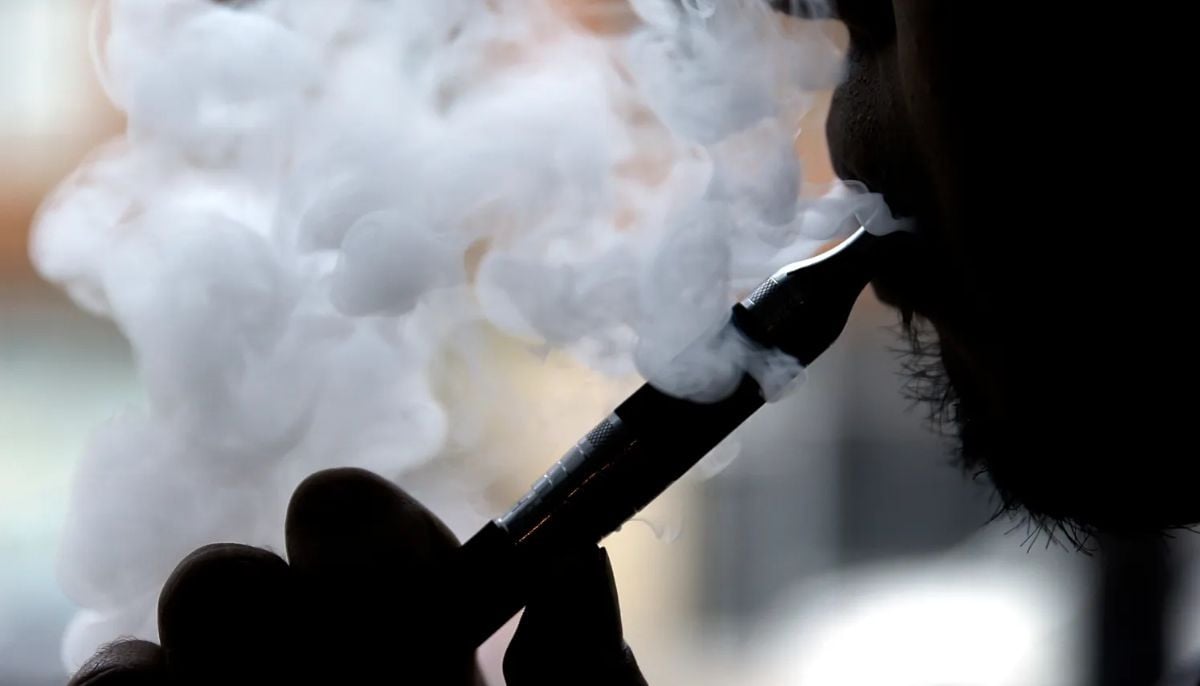 E-cigarettes: A proving quitting tool that still carries health risks 