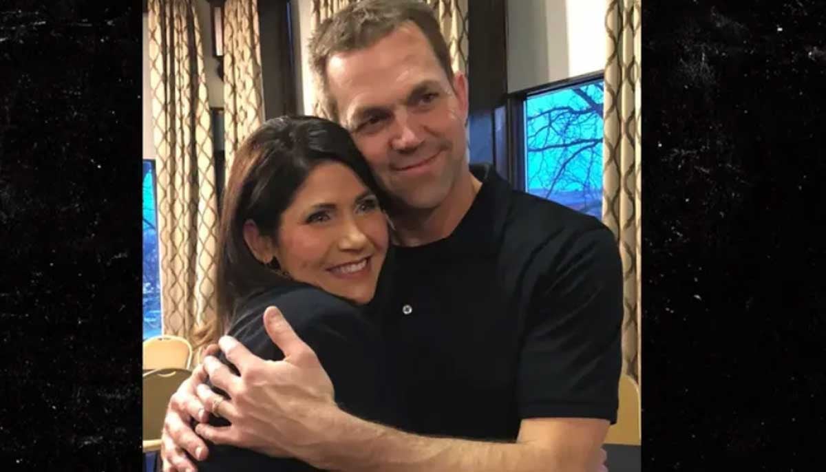Kristi Noem hit by husband Bryon’s cross-dressing photos after Corey Lewandowski ‘affair’ Kristi Noem hit by husband Bryon’s cross-dressing photos after Corey Lewandowski ‘affair’
