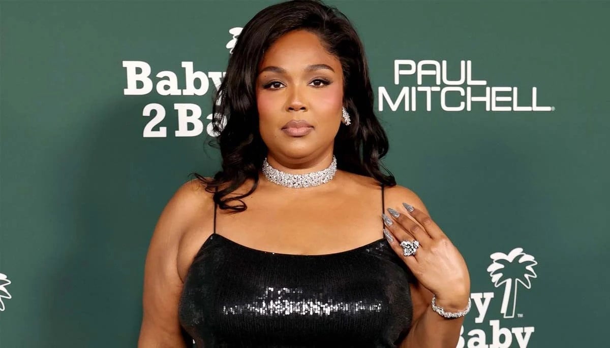 Lizzo reveals major update about her sobriety journey