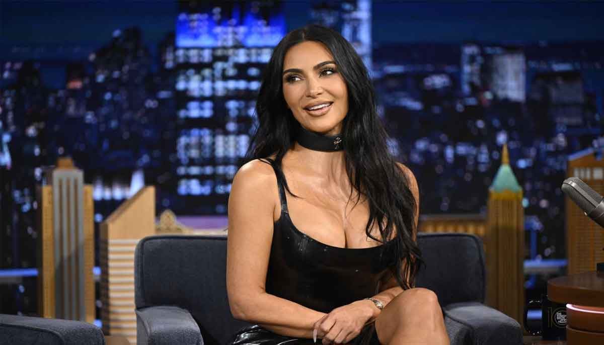 Kim Kardashian 'targeted slapping' video sparks hilarious reactions