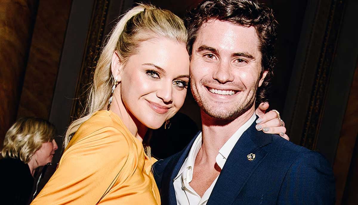 Kelsea Ballerini still have feelings for Chase Stokes after breakup?